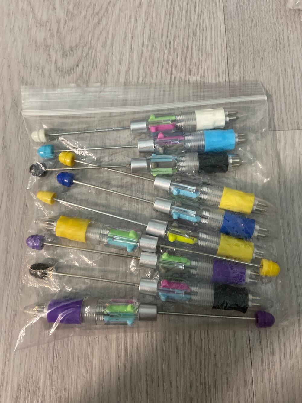 10 piece four color beadable pens assorted colors